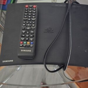 Samsung Blu-ray Player with Remote